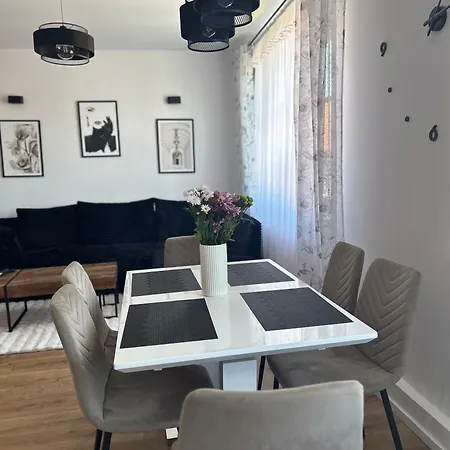 Szlachetny Jelen Jelenia Gora