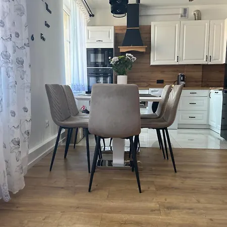 Szlachetny Jelen Apartment